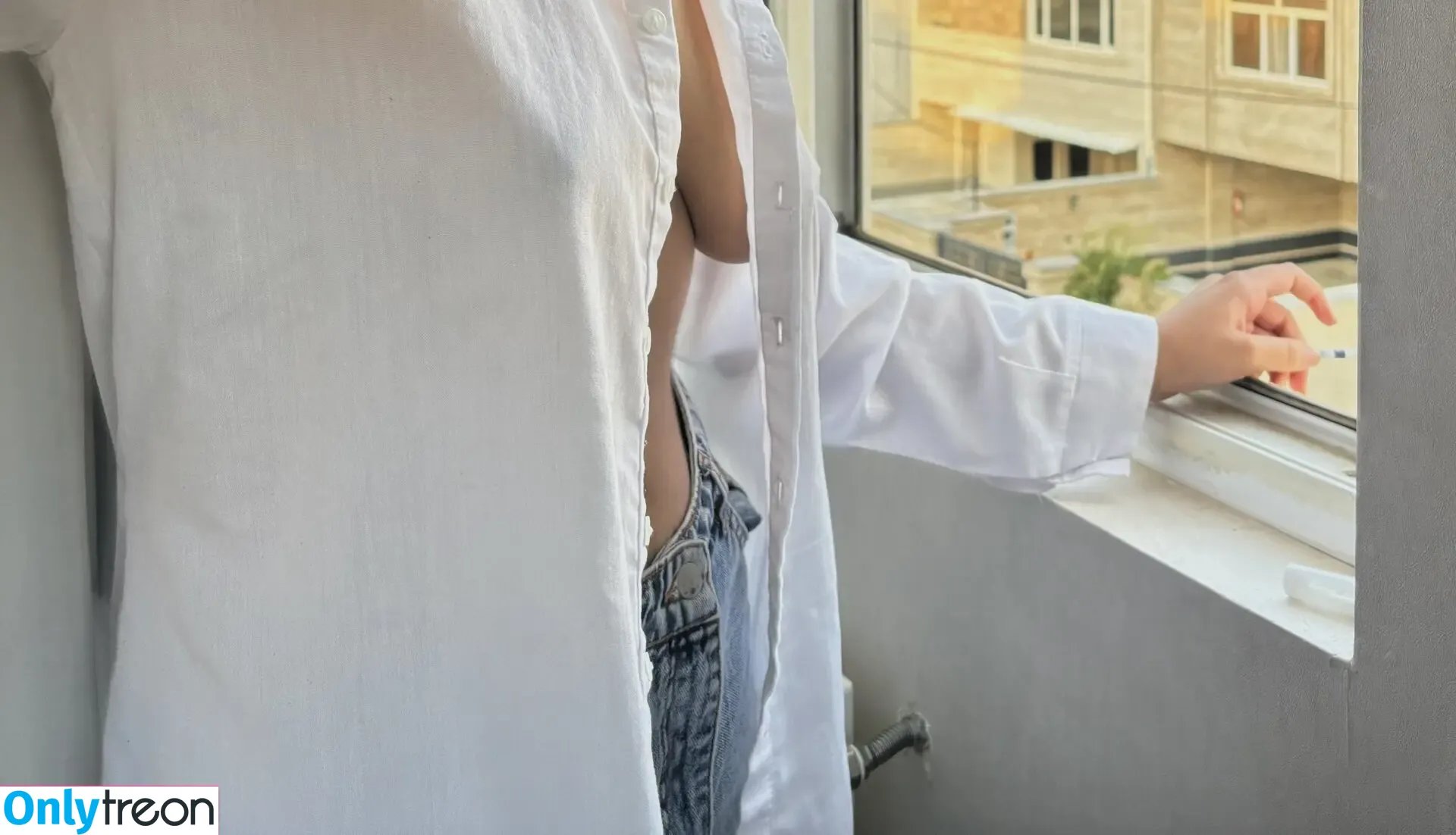 pishipishiani nude photo #0036 (peasandpies)