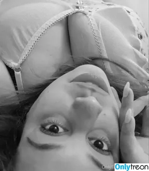  nude photo #0008