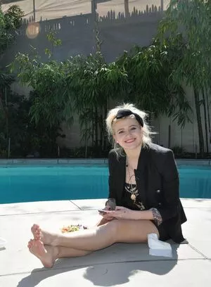 Pixie Lott / pixielott nude photo #0029