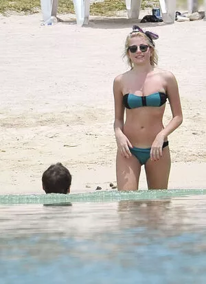 Pixie Lott / pixielott nude photo #0239