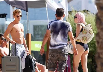 Pixie Lott / pixielott nude photo #0340