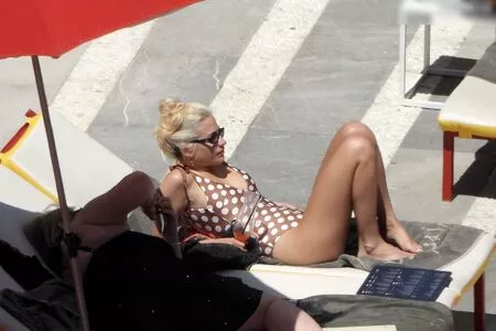 Pixie Lott / pixielott nude photo #0402