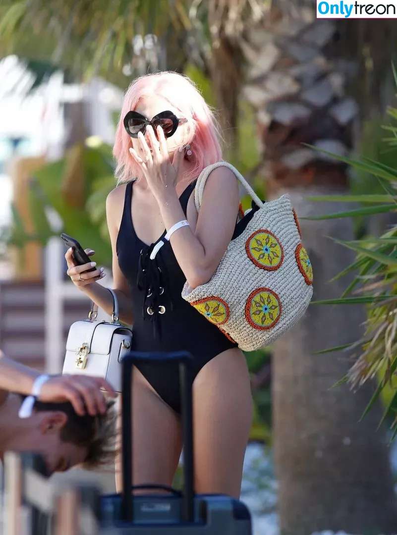 Pixie Lott nude photo #0343 (pixielott)