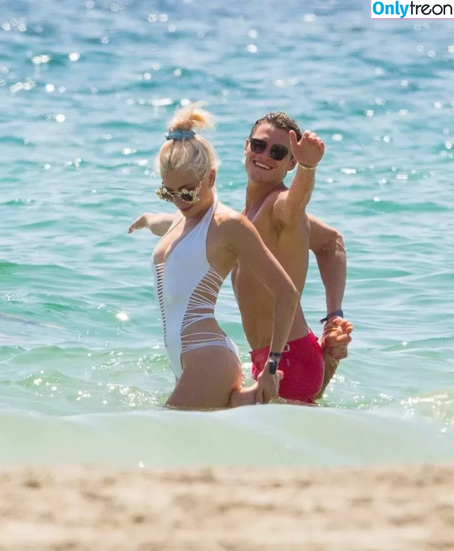 Pixie Lott nude photo #0478 (pixielott)