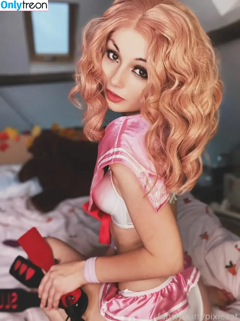 Pixiecat nude photo #0165 (pixiecatofficial / pixiiecat)