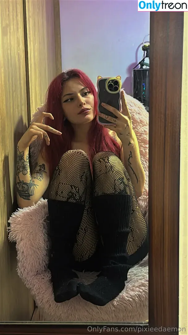 pixieedaemon nude photo #0030 (pixieedaemon)
