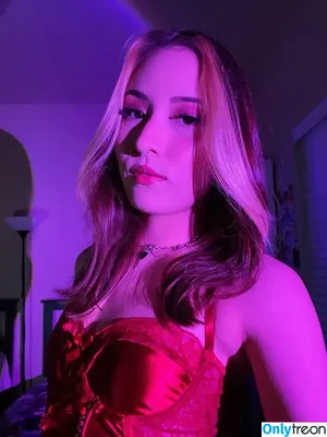 Pixiekuma / Ari / Pixiest nude photo #0001