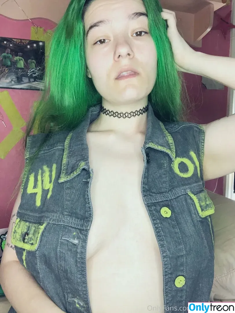 pixxxiebelle nude photo #0099 (thepixiebelles)