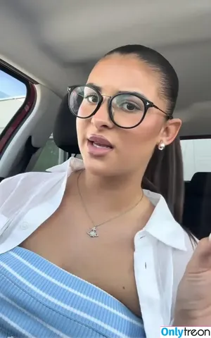 Pkshelenaofficial nude photo #0070