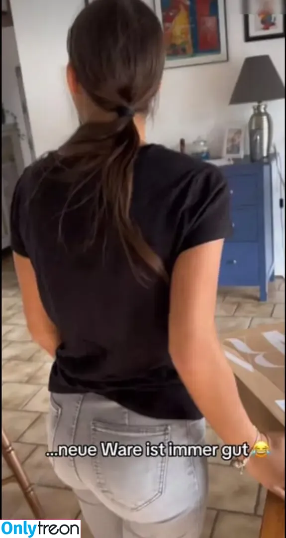 Pkshelenaofficial nude photo #0075 (Pkshelenaofficial)