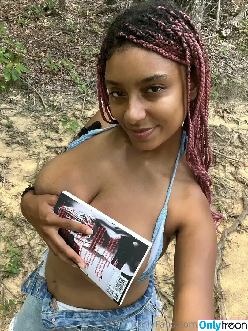 planterriah nude photo #0042 (planterriah)