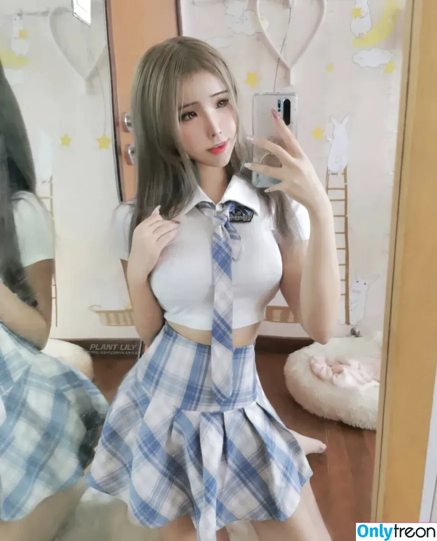 plantlily nude photo #0012 (plant.lily)