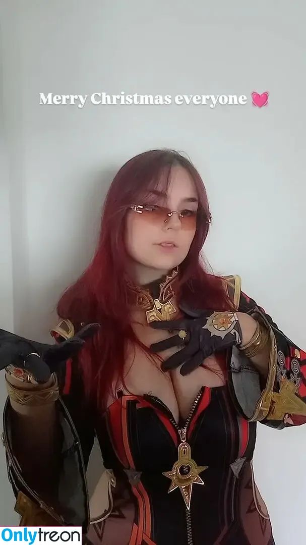 PlastiqTrash nude photo #0031 (athena.demos)