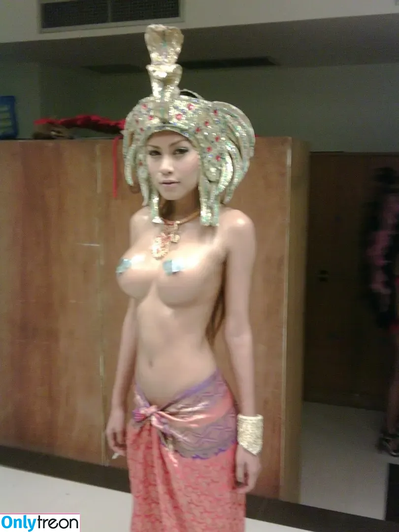 Platoo Maria Phaninthon nude photo #0343 (Charlotte TBA / The Black Alley / platoo_maria_official)