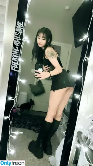  nude photo #0002