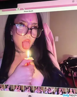 playmatebabydoll / 115.111.115 / Wolfe / vixenymph_ nude photo #0002