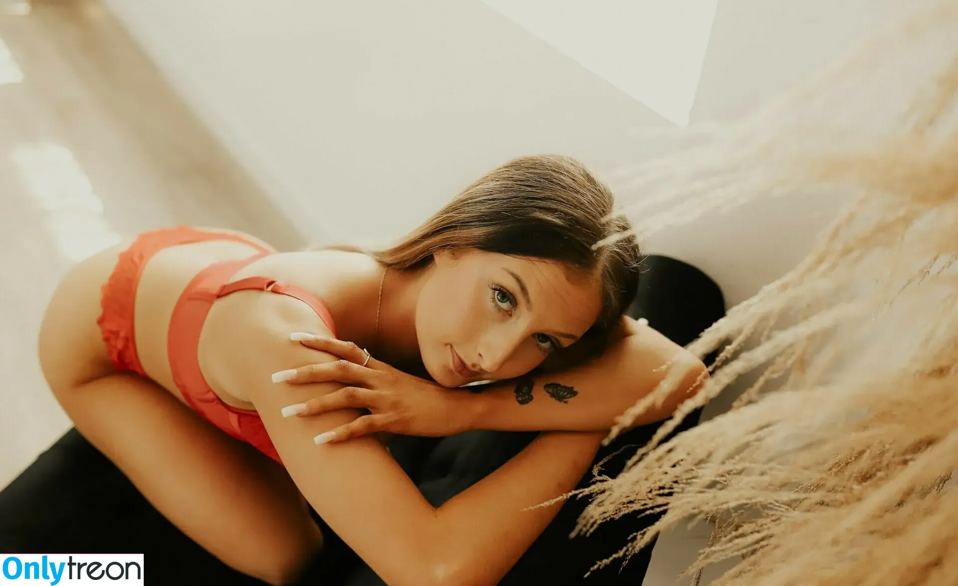 PlaymateSashaVIP nude photo #0027 (PlaymateSasha / hippychick7609)