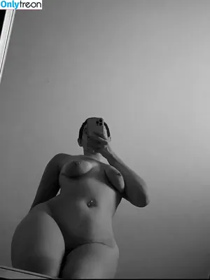 Playwithdkn / Diannyknunez / play_with2018 nude photo #0010