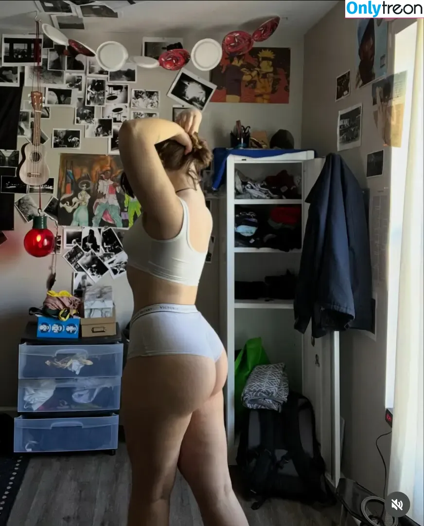pleaseohpleaseohplease nude photo #0004 (ohpleaseohpleaseohplease)
