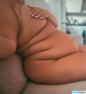 plumpbarbie97 / oldchubby06 nude photo #0009