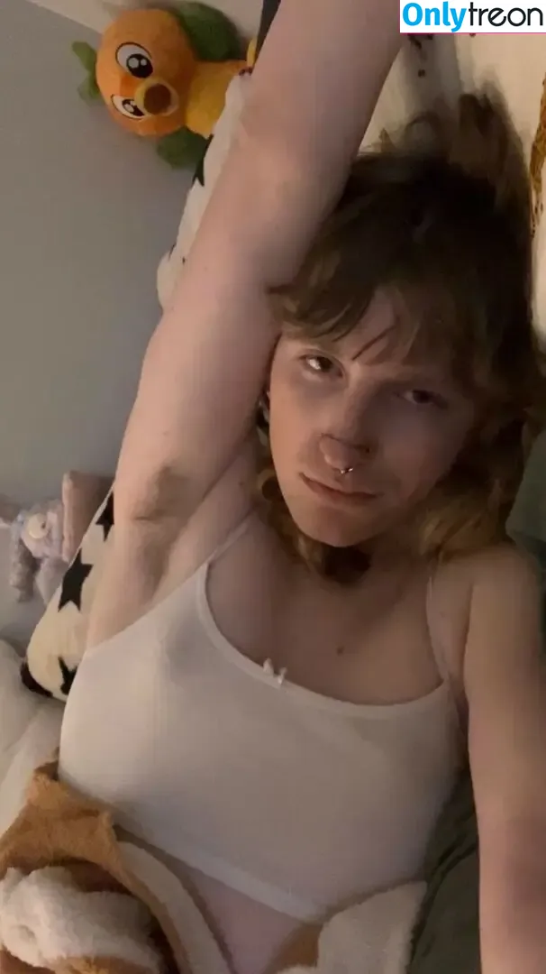 plushieguts nude photo #0032 (plushiegutss)