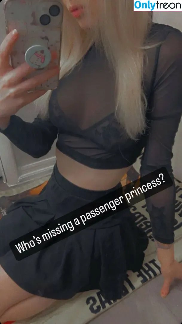 pocketpuppygf nude photo #0006 (pocketpuppyygf)