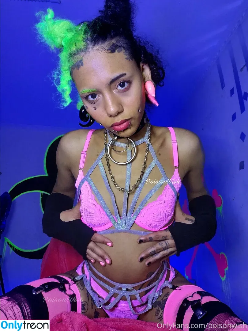 poisonwish nude photo #0100 (poisonwish_)