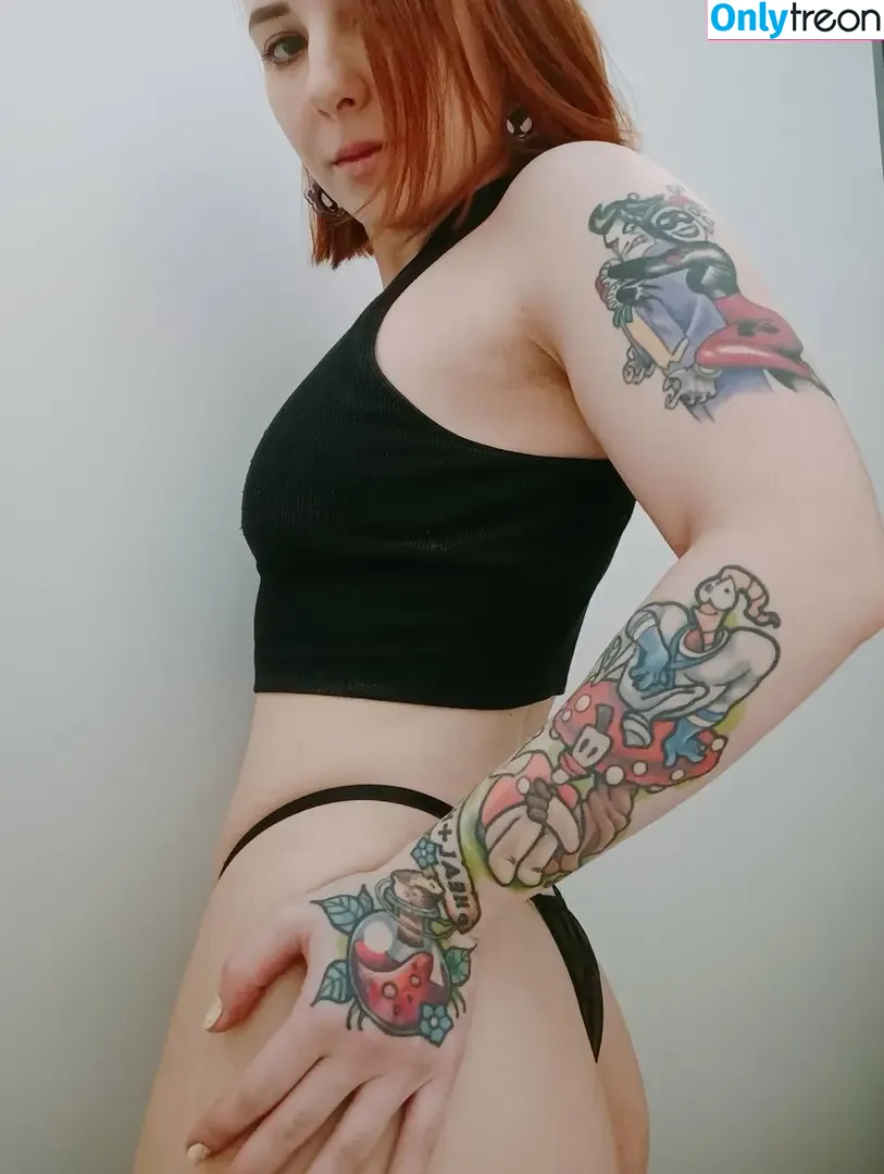Pokedex nude photo #0025 (Tiny Milf / pokedex_fillers)