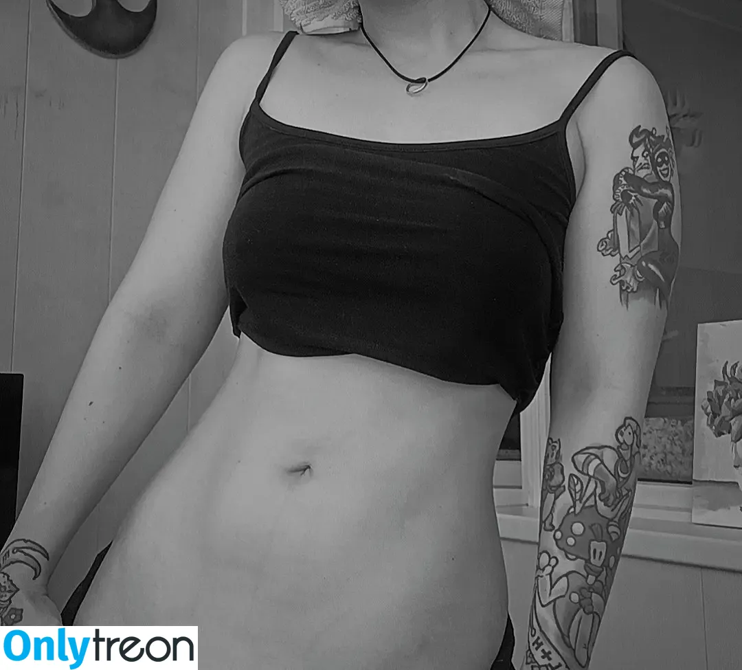 Pokedex nude photo #0035 (Tiny Milf / pokedex_fillers)