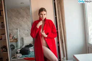 Polina Butler / _im_butler nude photo #0045