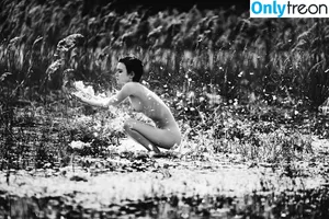 Polina Knyazeva / polushatolstusha nude photo #0715