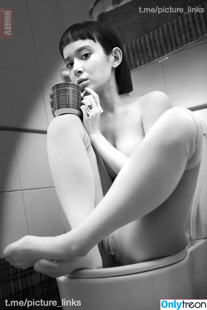 Polina Knyazeva nude photo #0532 (polushatolstusha)