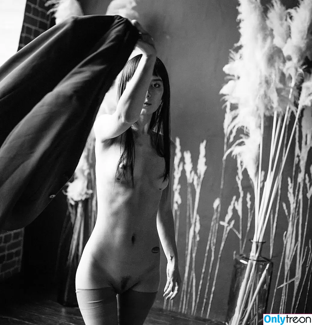Polina Knyazeva nude photo #0641 (polushatolstusha)