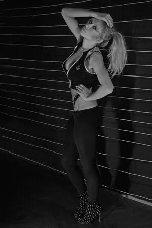 Polina Logunova / polinalogunova / Полина Логунова nude photo #0097