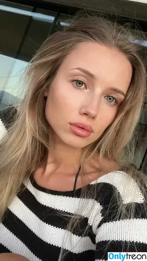 Polina Malinovskaya / polinamalinovskaya nude photo #0266