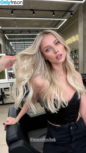 Polina Malinovskaya / polinamalinovskaya nude photo #0467