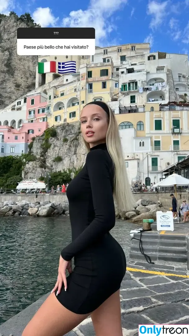 Polina Malinovskaya nude photo #0722 (polinamalinovskaya)