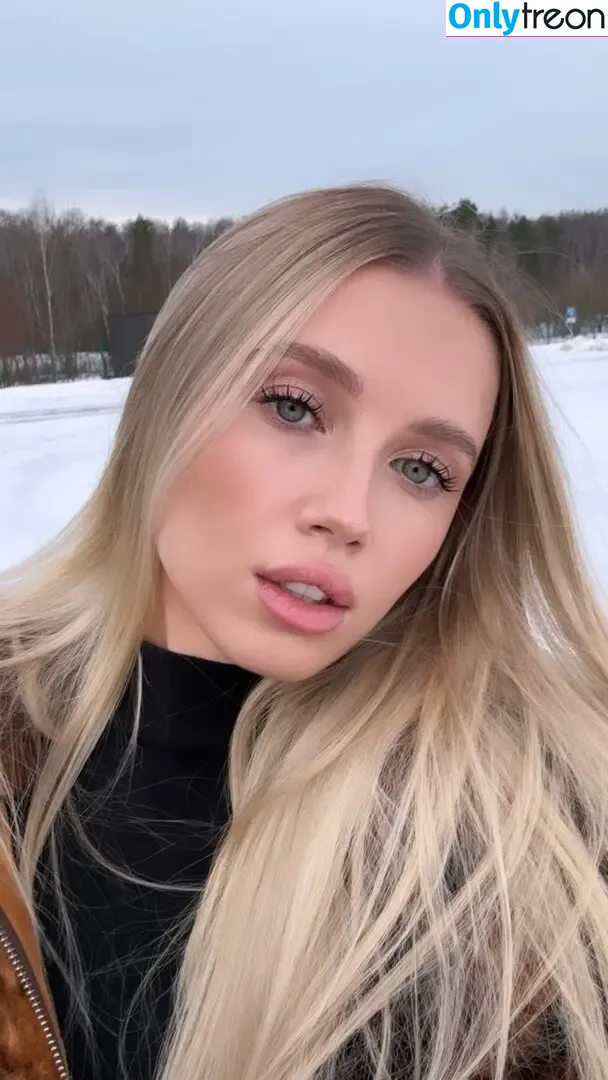 Polina Malinovskaya nude photo #0876 (polinamalinovskaya)