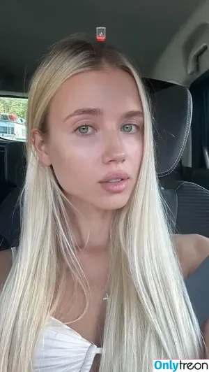 Polina Malinovskaya / polinamalinovskaya nude photo #1333