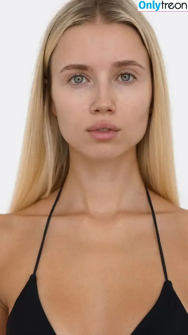 Polina Malinovskaya nude photo #1328 (polinamalinovskaya)