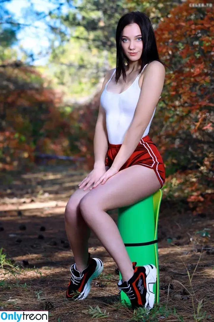 Polly Pure nude photo #0046 (polly_pure_official)