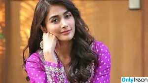 Pooja Hegde / hegdepooja nude photo #0110