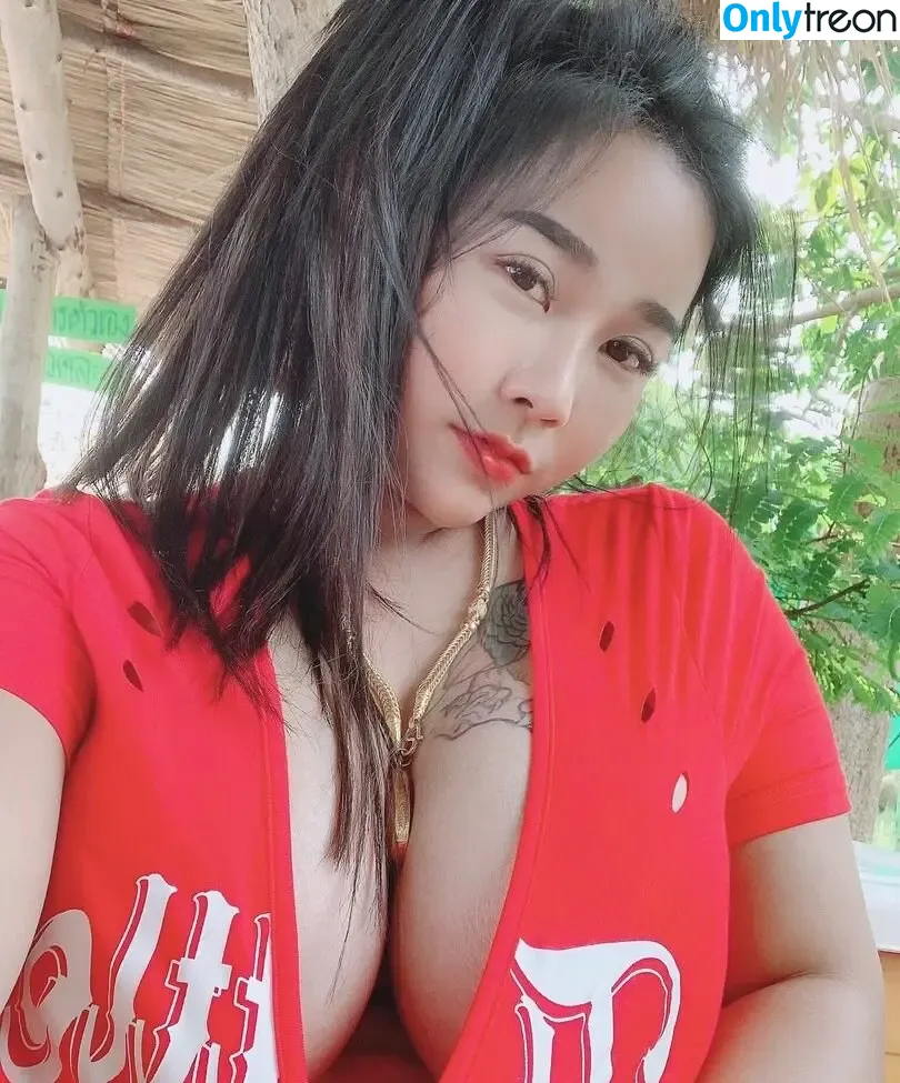 pookpetmanee nude photo #0034 (pookiepetmanee)
