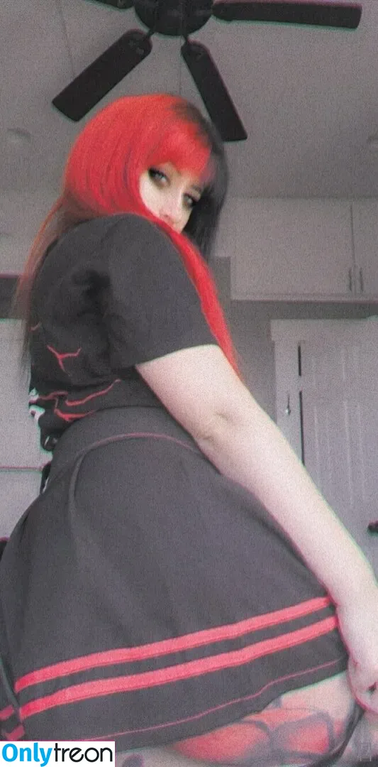 poppycarmine nude photo #0037 (impoppy)