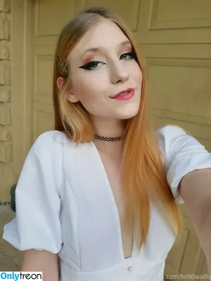  nude photo #0001