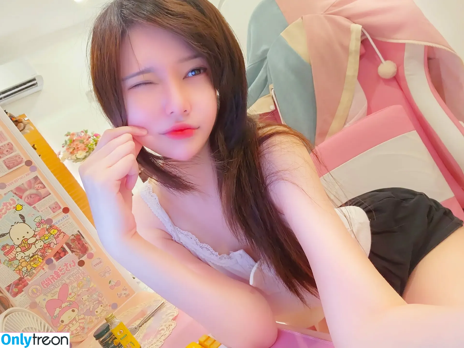 potatogodzilladaily nude photo #0074 (potato_godzilla)