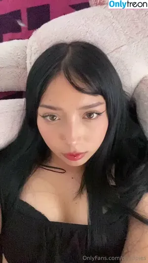 Pouppies nude photo #0008