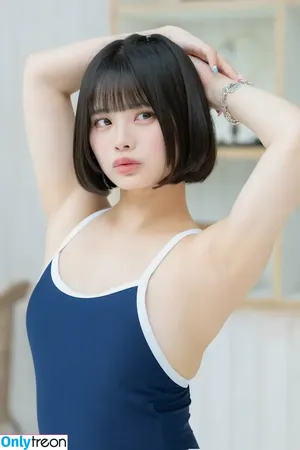 poyodaifukuya / ぽよぽよクラブ / まめだいふく nude photo #0042