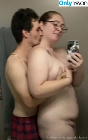 pr3ttyandpr3gnant / pr3ttybandit nude photo #0009