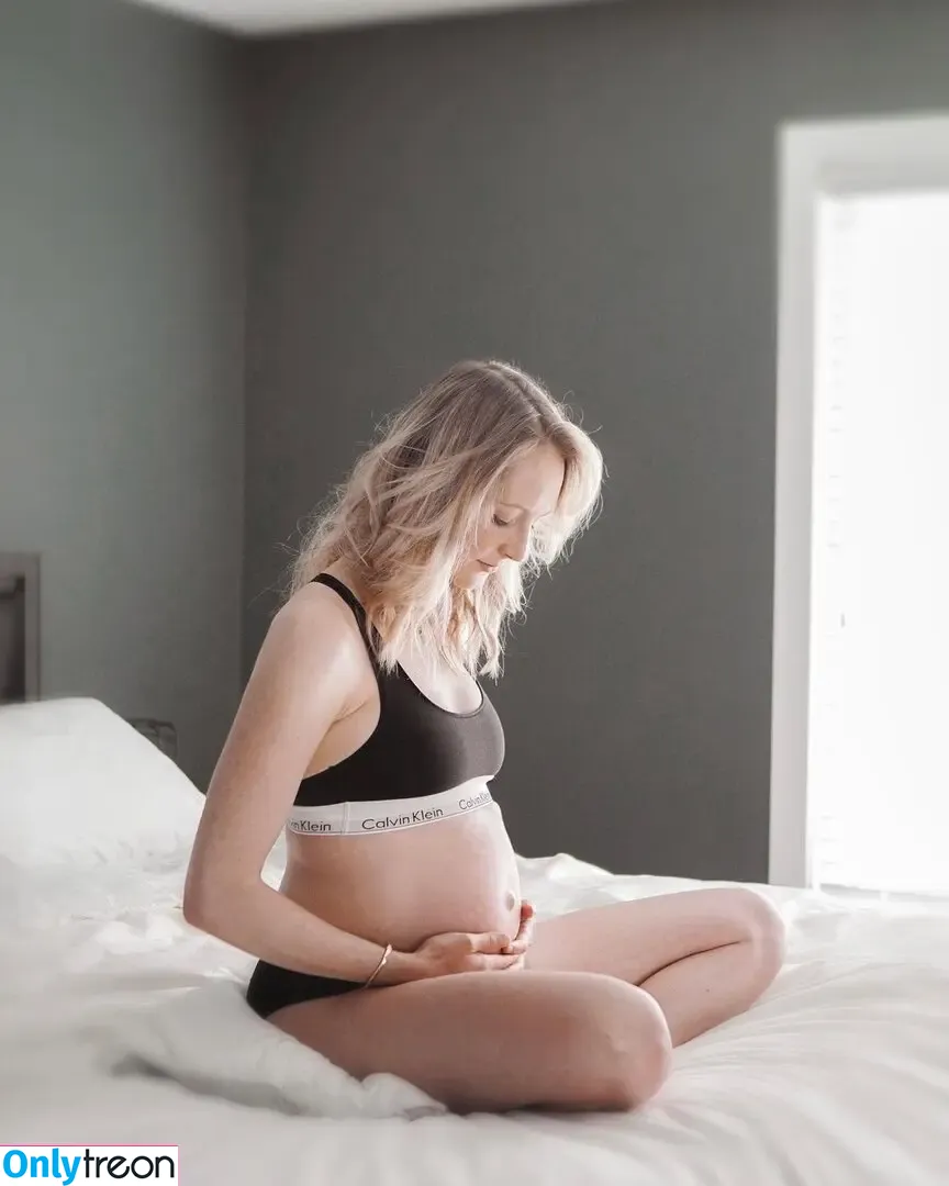 Pregnant Celebs nude photo #0186 (pregnant.celebrities)